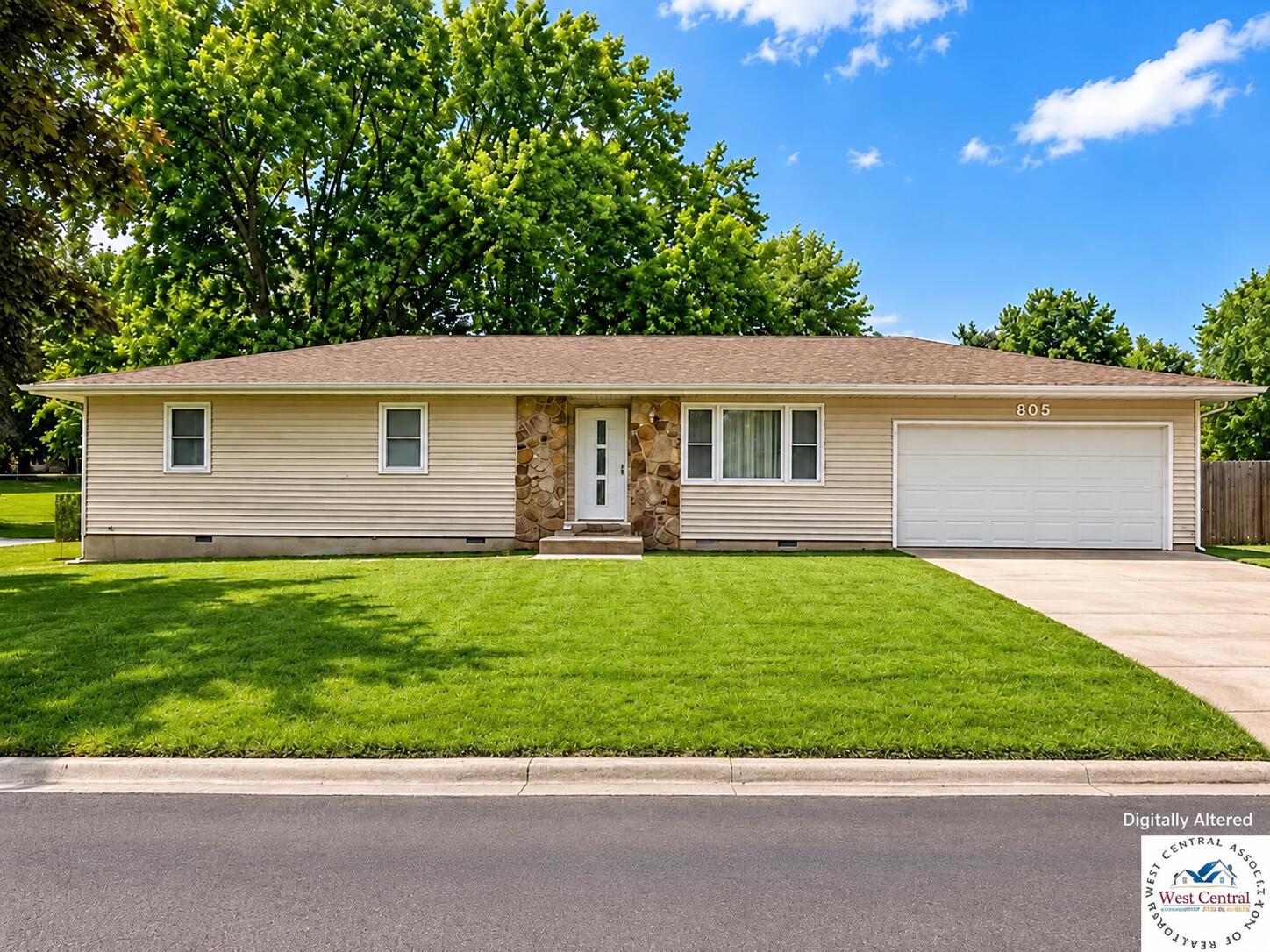 805 N 12th 1