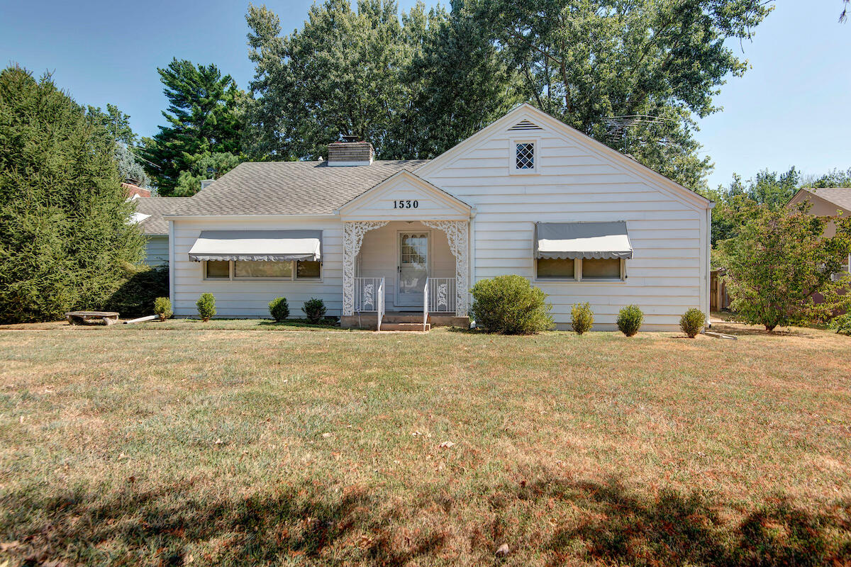 1530 S Delaware