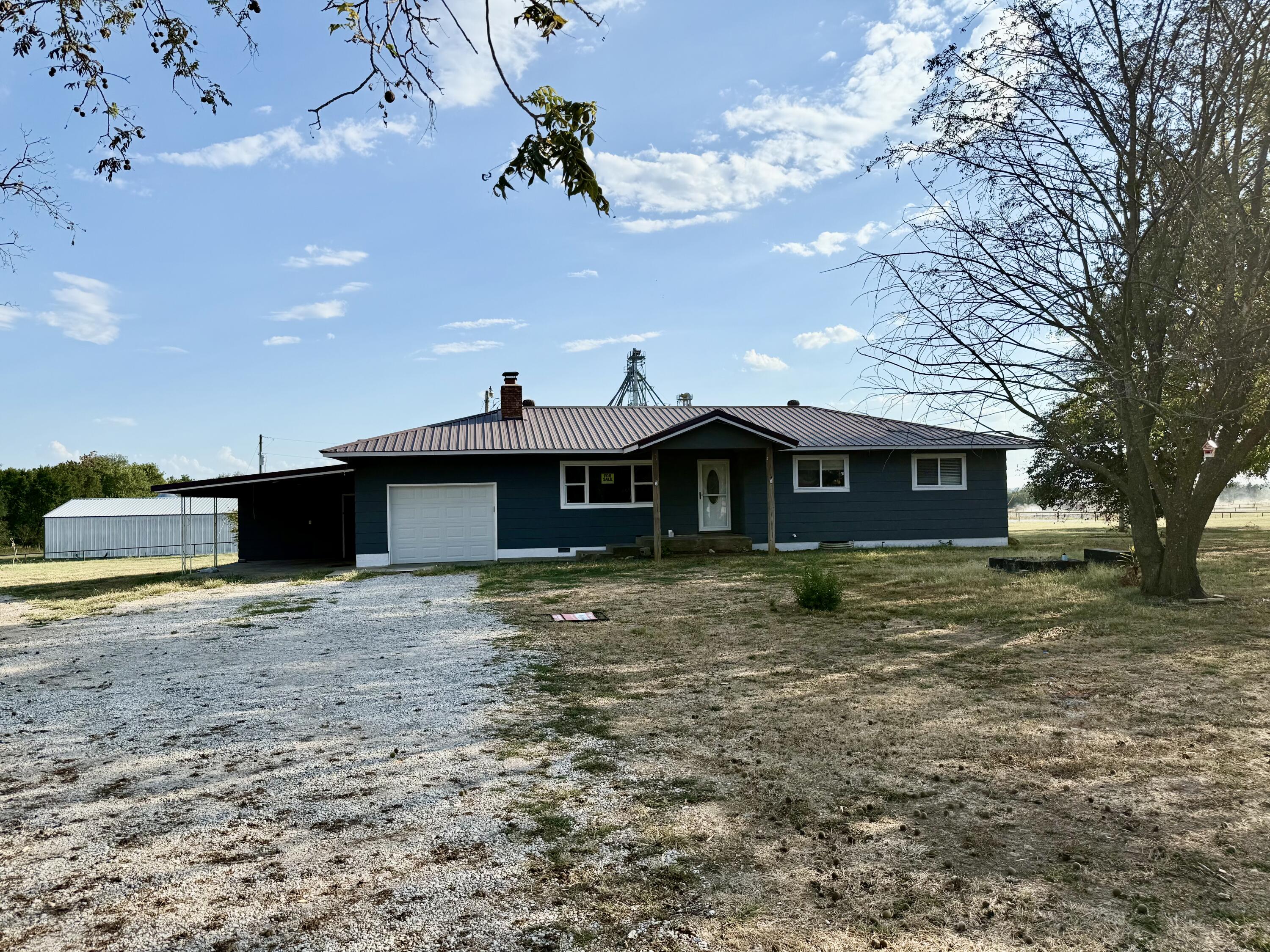 605 State Highway 76 1