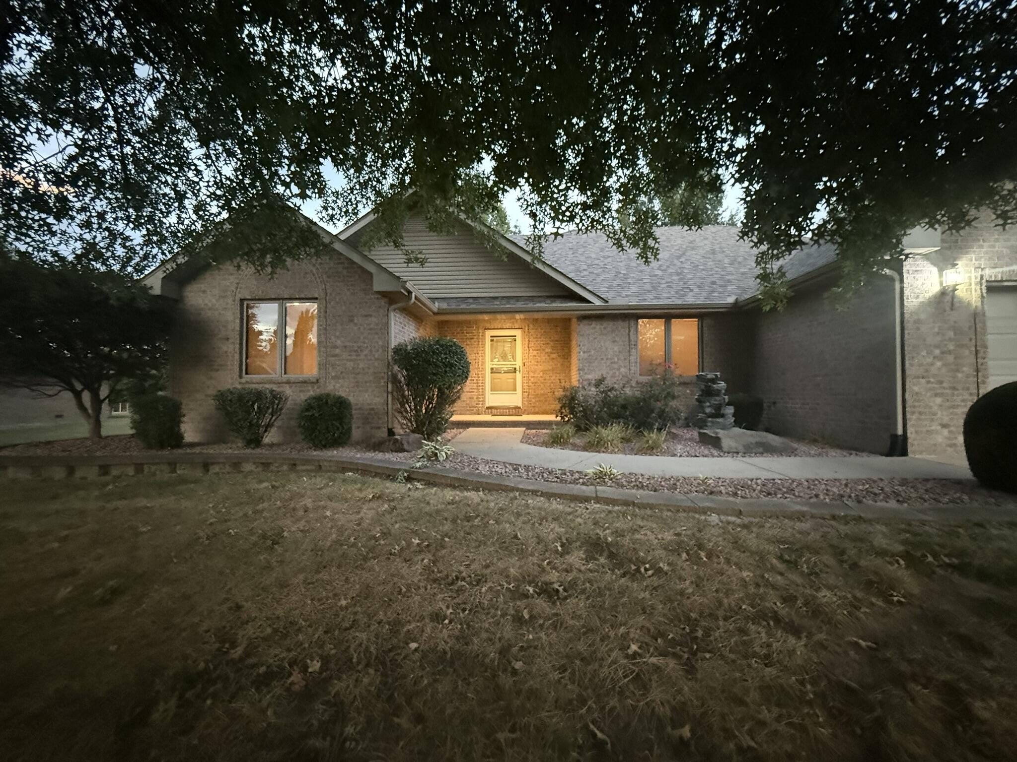1360 S Meadow 1
