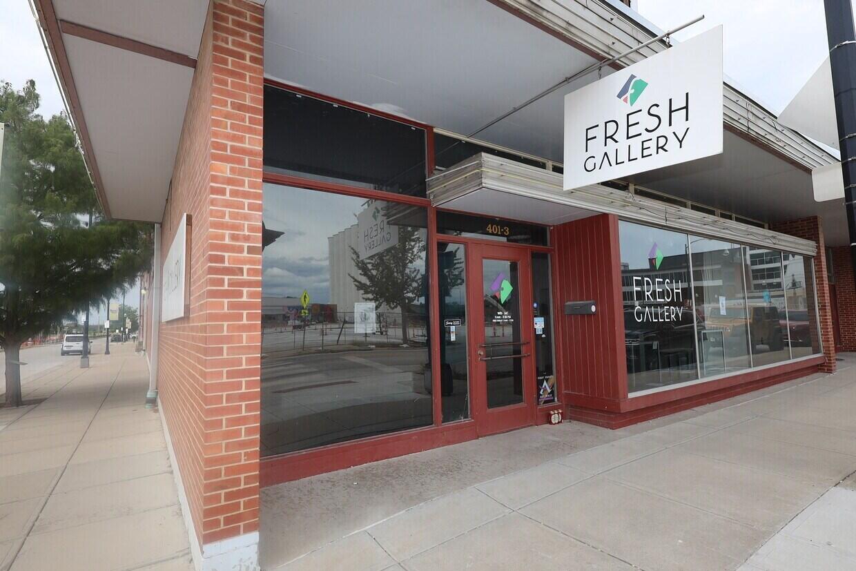 401 N Boonville 4