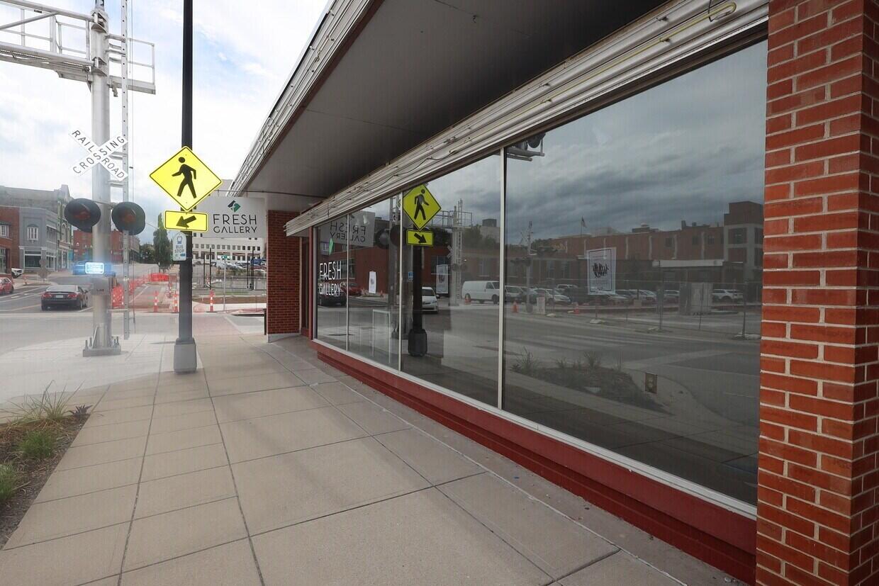 401 N Boonville